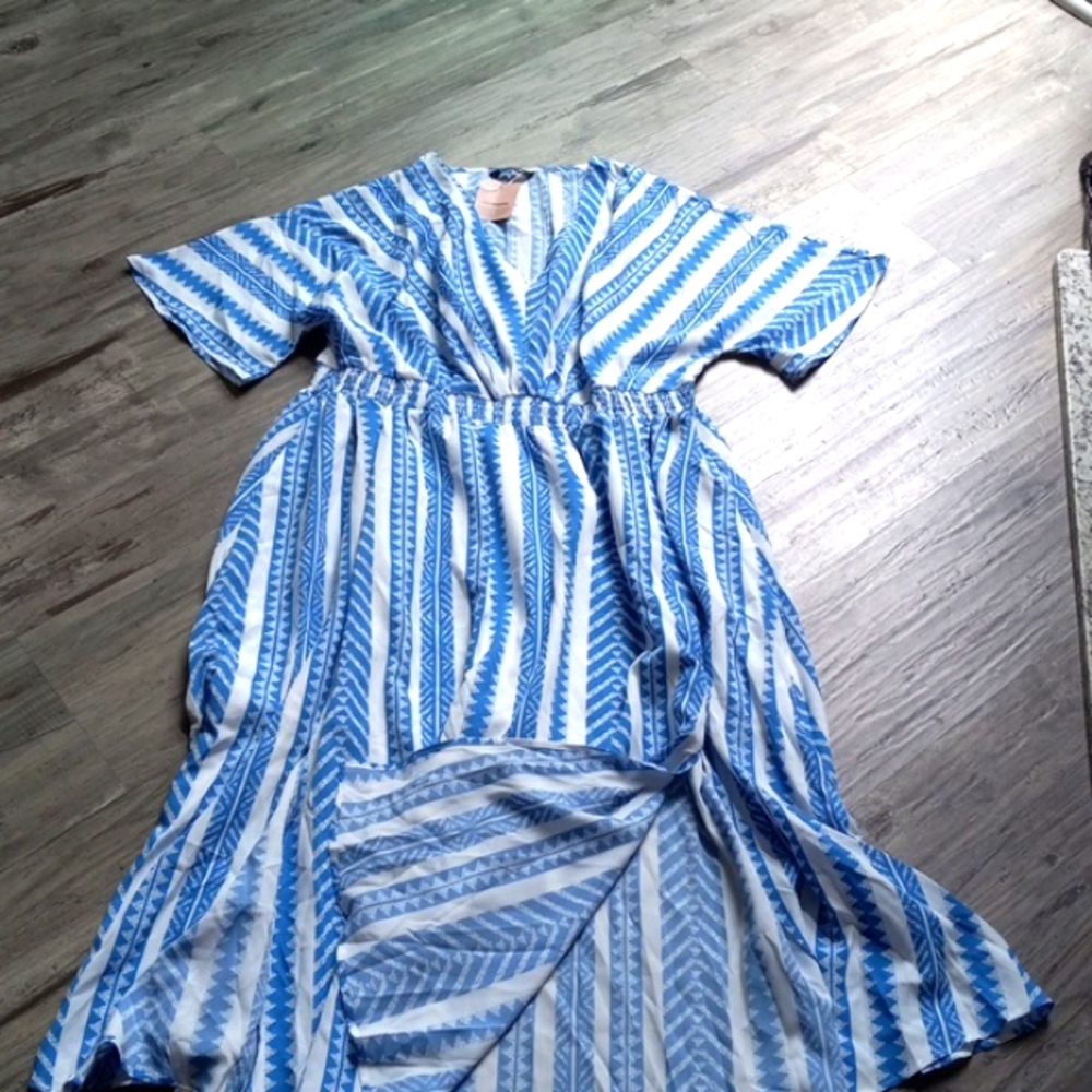 Bloomchic Plus Size Solid Geometric Dolman Sleeve… - image 2